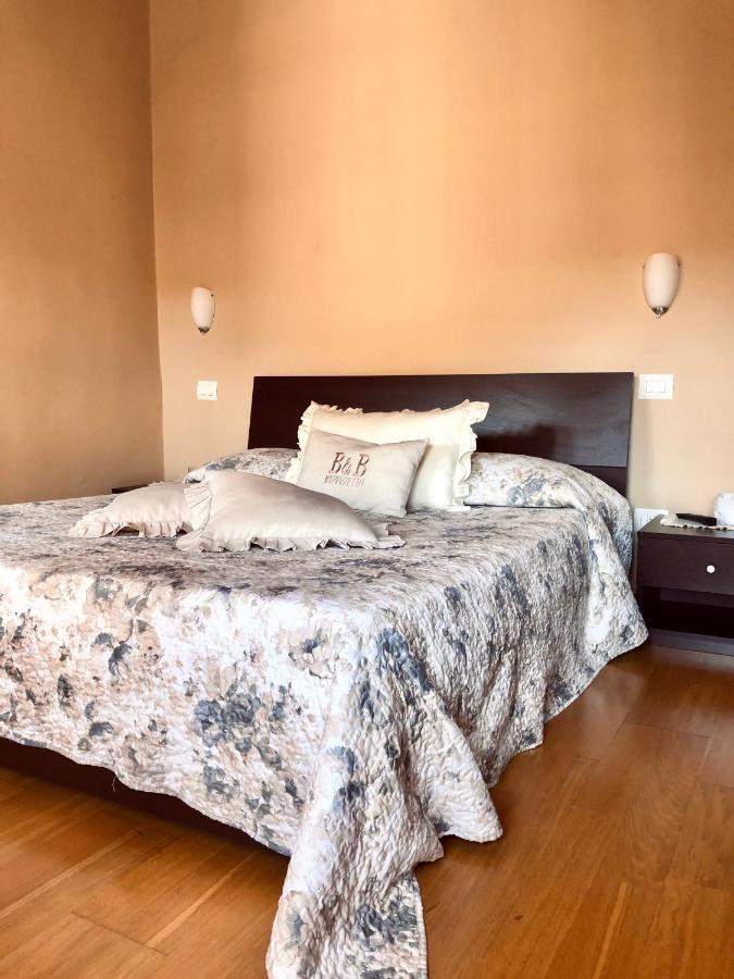 Affittacamere In Piazzetta Sarzana Exteriér fotografie