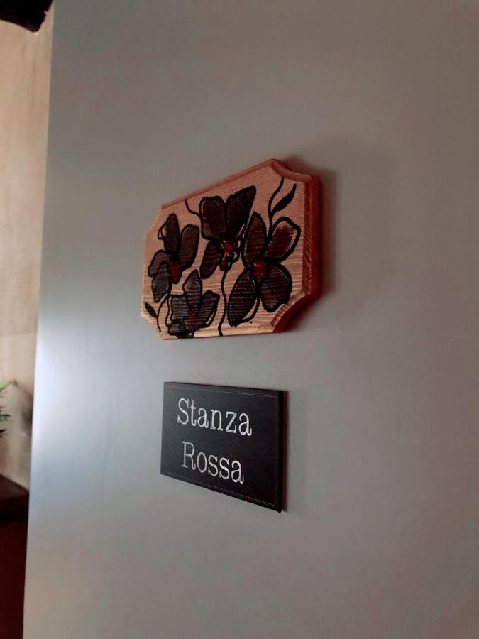 Affittacamere In Piazzetta Sarzana Exteriér fotografie